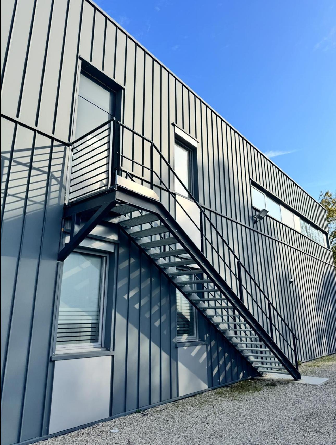 Loft Epure Avec Parking Prive. Saint-Symphorien-dʼOzon